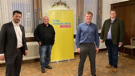 Nach der landtagswahl vom 13. FDP nominiert Jorias Bach einstimmig als Kandidaten für ...