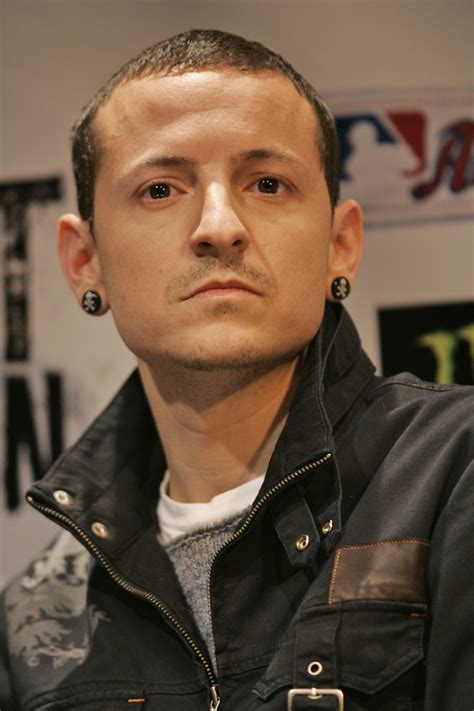 Chiaki nozu/wireimage fans of linkin park are paying tribute to the band's late frontman chester bennington on the fourth anniversary of his death. Classify Chester Bennington