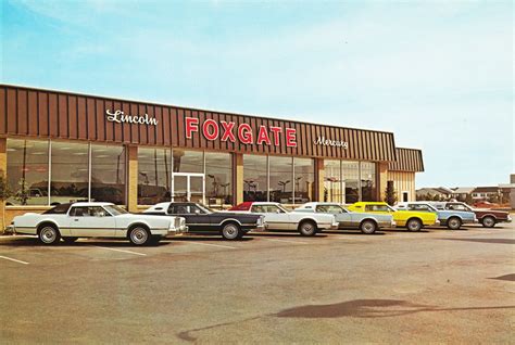 Mercury was a division of ford motor company marketed as being somewhat more upscale than ford. Foxgate Lincoln-Mercury, Memphis TN, 1970s - a photo on ...