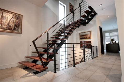 When talking with customers regarding stairs and railing projects, we try to verse our clients in stair design terminology.to learn more about the stair types we offer and what terms we use throughout the design process, take a look at this. Rail - Stairs Double stringer - Battig Design