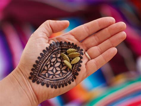 How To Make Jagua Henna Paste — Henna Guru
