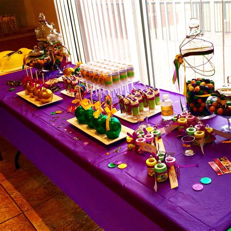 Printed with glimmering mardi gras beads, this unique party decoration will make your event memorable. Pin on Things I love