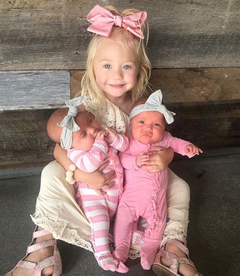 Everleigh Rose On Twitter Everleigh Loves Her Baby Cousins Taytum And