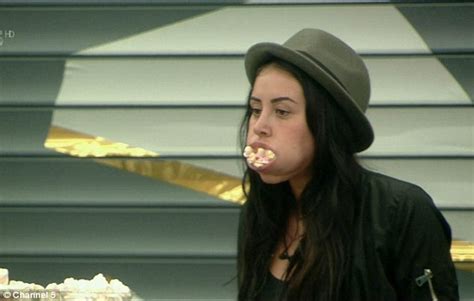 Cbbs Marnie Simpson Stimulates Sex Act On A Banana Daily Mail Online