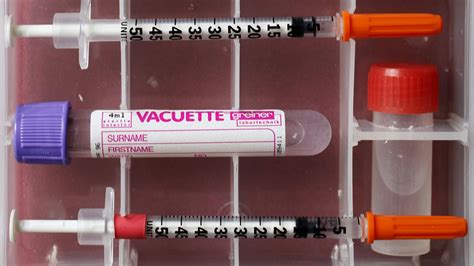 De manière générale, l'euthanasie est définie comme l'acte qui consiste à donner la mort à un malade afin d'abréger ses souffrances. Qu'est-ce que l'euthanasie, suicide assisté, laisser-mourir