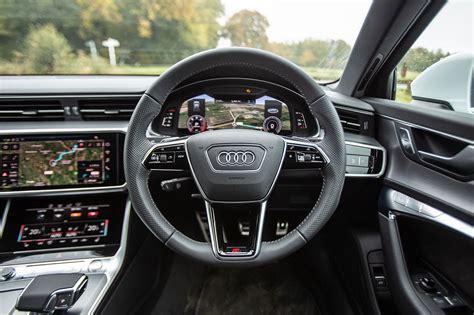Child safety rear door locks. Audi A6 Avant 2019 Interior - Audi A6 Avant Review