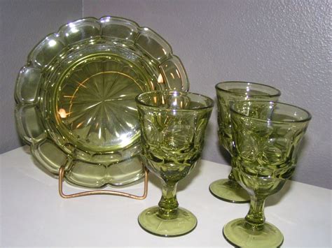 Vintage Fostoria Argus Green Plate And 3 Wine Glasses Fostoria Green Plates Fostoria Glass