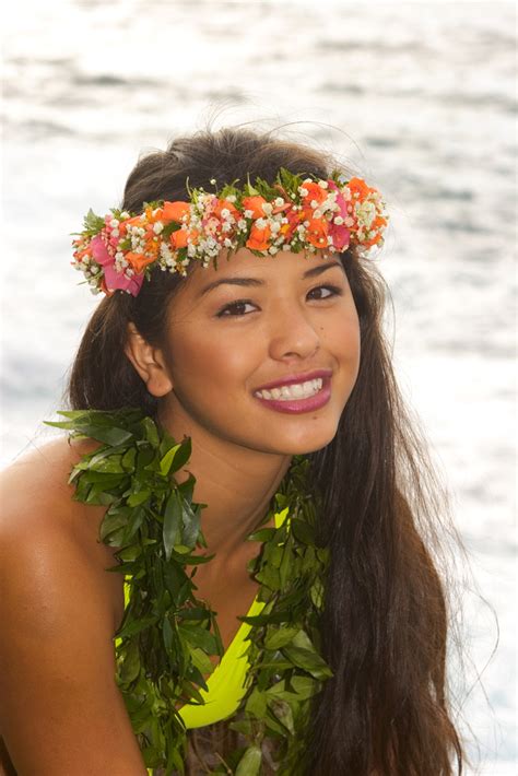 Understanding The Significance Of Leis In Hawaii Leis By Ron Nearsay