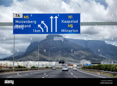 N1 Highway Into Cape Town City South Africa Stock Photo Alamy