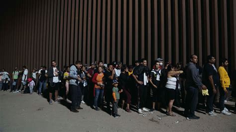 opinion the border crisis could still be biden s opportunity the new york times