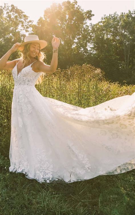 Essense Of Australia D Second Hand Wedding Dress Save Stillwhite
