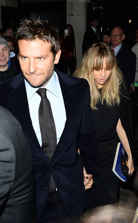 Bradley Cooper And Suki Waterhouse From The Big Picture Todays Hot Photos E News