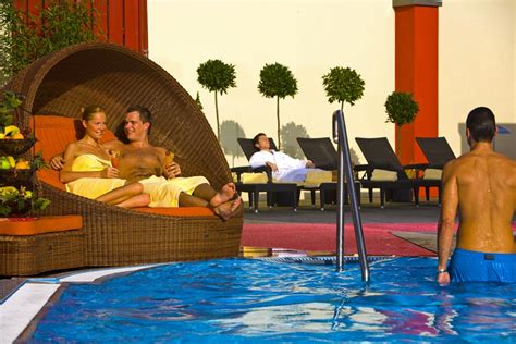 Popular attractions schlosstheater fulda and town palace are located nearby. Hotel Esperanto - City Wellness in der Mitte Deutschlands ...