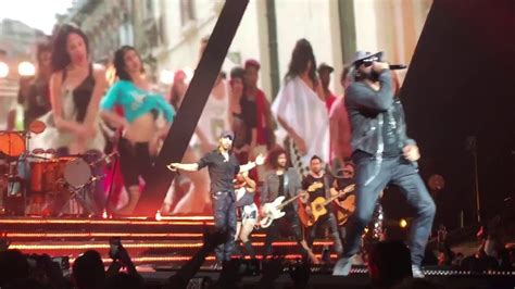 Enrique Iglesias Bailando Live In Philly Please Like And