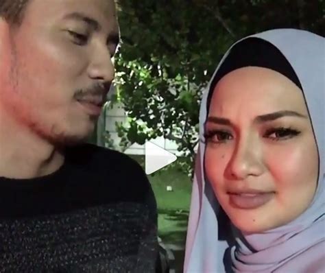 Patutlah nabi suruh ikat anak perempuan dan isteri bila dajjal keluar nanti dajjal belum keluar dah macam ni perangai wanita sekarang. Suri Hati Mr.Pilot Dah Habis, Fattah Tetap Nak Neelofa ...