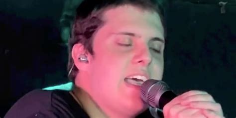 Iván Ferreiro S Son Makes His Debut As A Singer And They Almost Confuse Him With His Father