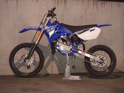 This manual comes under the category motorcycles and has been rated by 1 people with an average of a 9.8. 2010 Yamaha YZ 85: pics, specs and information ...