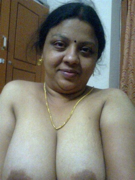 Indian Mom Showing Her Big Boobs And Hairy Pussy Pics Xhamster
