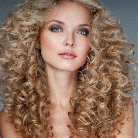 80 Stunning Hairstyles For Curly Hair That You Will Fall In Love With Architecture Design