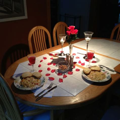 Not enough confidence to make your date memorable. A romantic dinner at home! A special night can be simple yet beautiful. | Fun Creative Ideas ...
