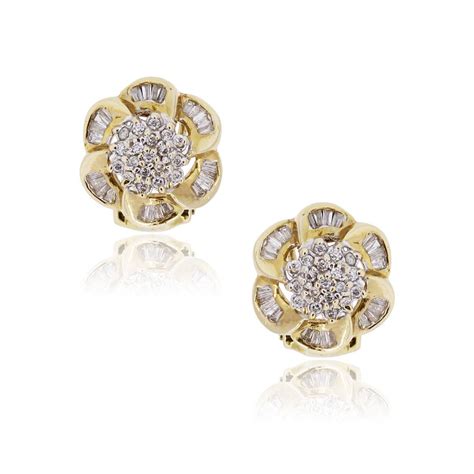 14k Yellow Gold Diamond Flower Earrings 080ct Round Diamonds