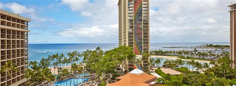 Hilton Hawaiian Village Waikiki Beach Resort Tapa Köşe Junior Süit 2