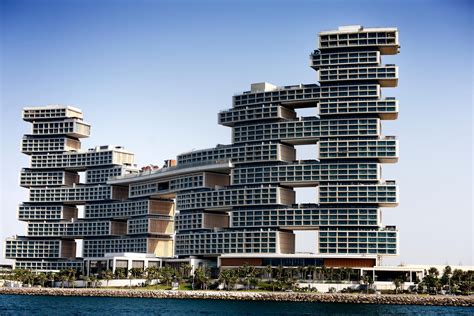 A Closer Look At Dubai S Newest Landmark The Tetris Blocks Shaped Luxury Resort Atlantis The