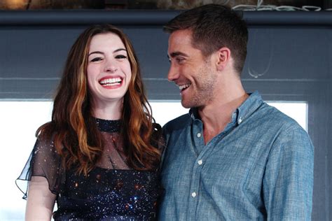 Anne Hathaway And Jake Gyllenhaal Photos Photos Love And Other Drugs