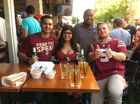 Миа и белый лев / mia et le lion blanc (2018). Rate This Girl - Day 244 - Mia Khalifa - Bodybuilding.com ...