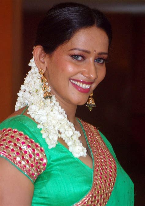 Indian Actress Hot Photos Sanjana Singh In Spicy Saree Hot Photos