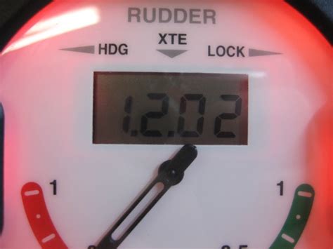 Simrad Is20 Rudder Indicator Display Instrument Free Shipping 90 Day