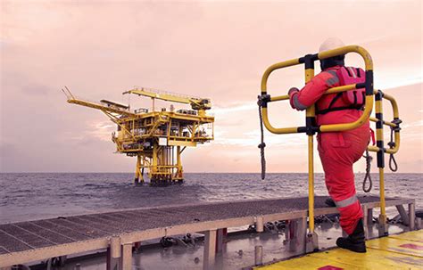 6 Safety Tips For Offshore Workers In Houston The Krist Law Firm Pc