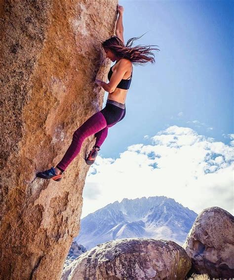 Pin By İsmail Özdamar On Cool Female Climbers Climbing Girl Rock