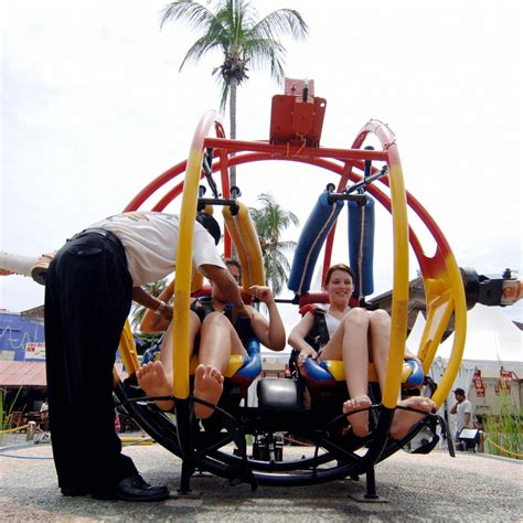 Funny girls slingshot roller coaster ride fails. Slingshot Ride Fails - Florida Slingshot Ride Cable Snaps ...