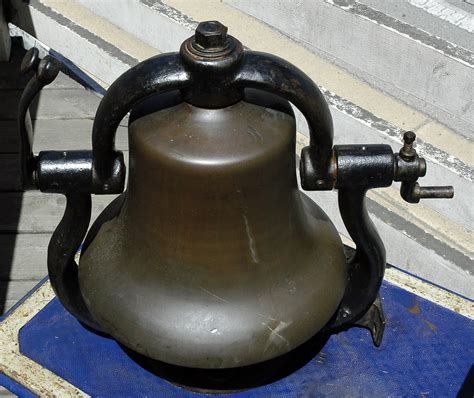 Steam Locomotive Large Bronze Train Bell Southern Pacific Railroad 17