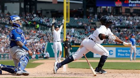 Royals Bullpen Woes Continue As Tigers Rally For Series Clinching Win