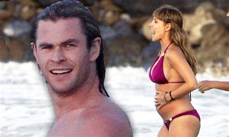 Pregnant Actress Elsa Pataky Dashes Into The Ocean To Join Husband Chris Hemsworth For A Swim