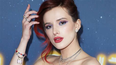 Bella Thorne Blackmailed Releases Photos Herself On Twitter
