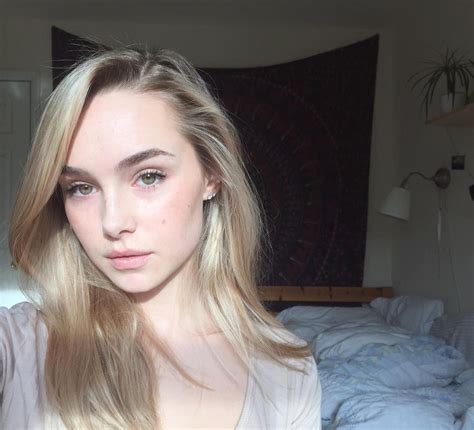 Alice Kristiansen • Rprettygirls Blonde Girl Selfie Blonde Girl