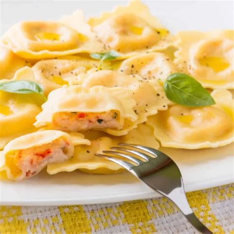 Lobster Ravioli Sauce 13 Luxurious And Delicious Sauces Janes