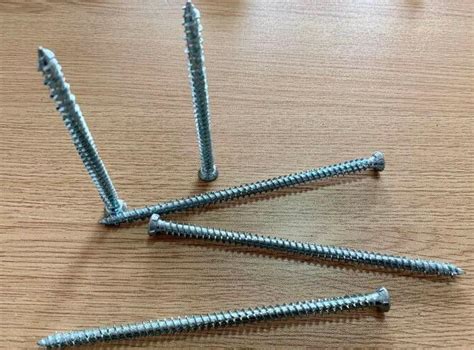 M75 Concrete Fixing Screws Into Brick Self Tapping Heavy Duty，cr3
