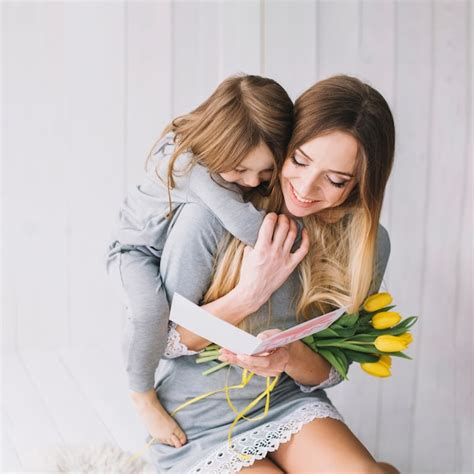 Mothers Day Concept With Loving Mother And Daughter Photo Free Download