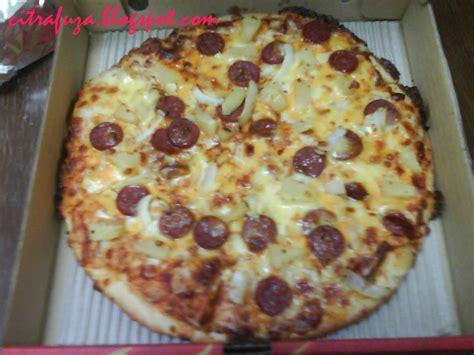 Order pizza online that is both delicious and value for money. Thanks for visit: Makan Pizza Hut daripada Kopun