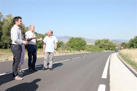 El Gobierno Riojano Invierte Más De 356000 Euros En La Mejora De La Carretera De Acceso A Pedroso