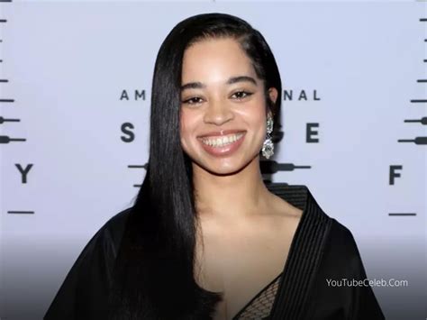 Ella Mai Height How Her Stature Has Influenced Her Music Career