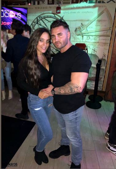 Jersey Shores Ronnie Ortiz Magro Shares Throwback Shirtless Pic After Ex Sammi ‘sweetheart