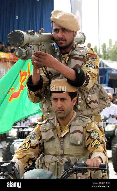 Iranian Army Hi Res Stock Photography And Images Alamy