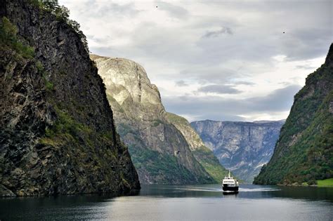 Fascinating Flåm - A Scenic Village in Norway - Leisurely Drives