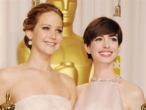 Anne Hathaway Defends Jennifer Lawrence After Globes Exchange With