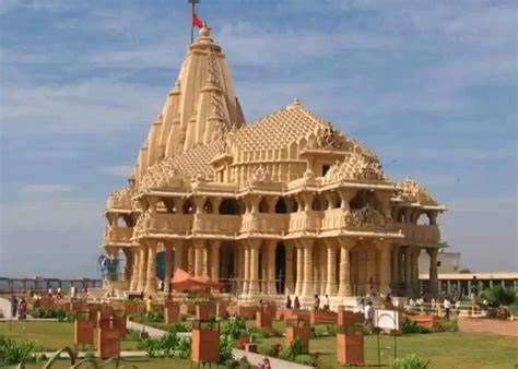 Dwarkadhish Temple Mathura Timings History Entry Fee Images Location